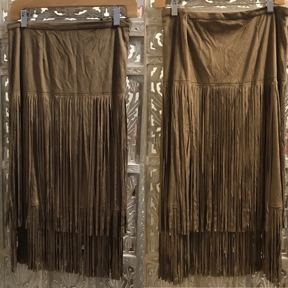 Chico's Faux Suede Fringe Skirt Bahama Brown - Picture 2 of 2